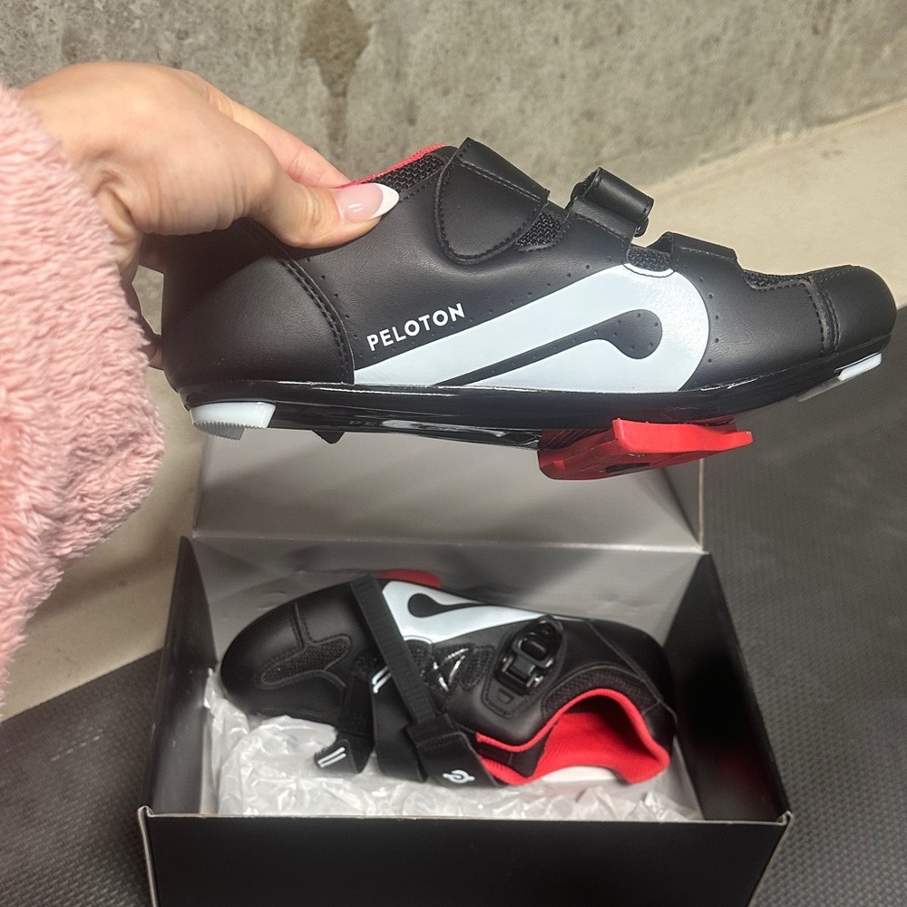 Peloton Kids Sneakers - Black and Red